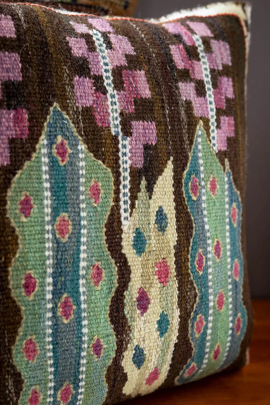 Nattviol pillow 41 x 44 cm Product vendor