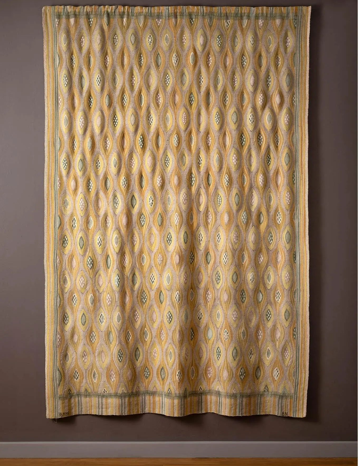 Kärnfrukt 245 x 170 cm Product vendor
