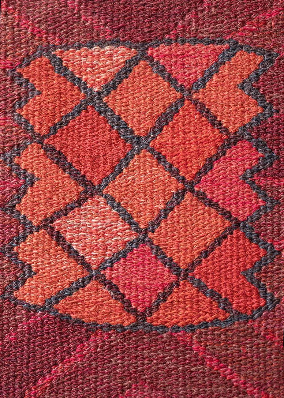 Nejlikan, röd mörk 217 x 270 cm Product vendor
