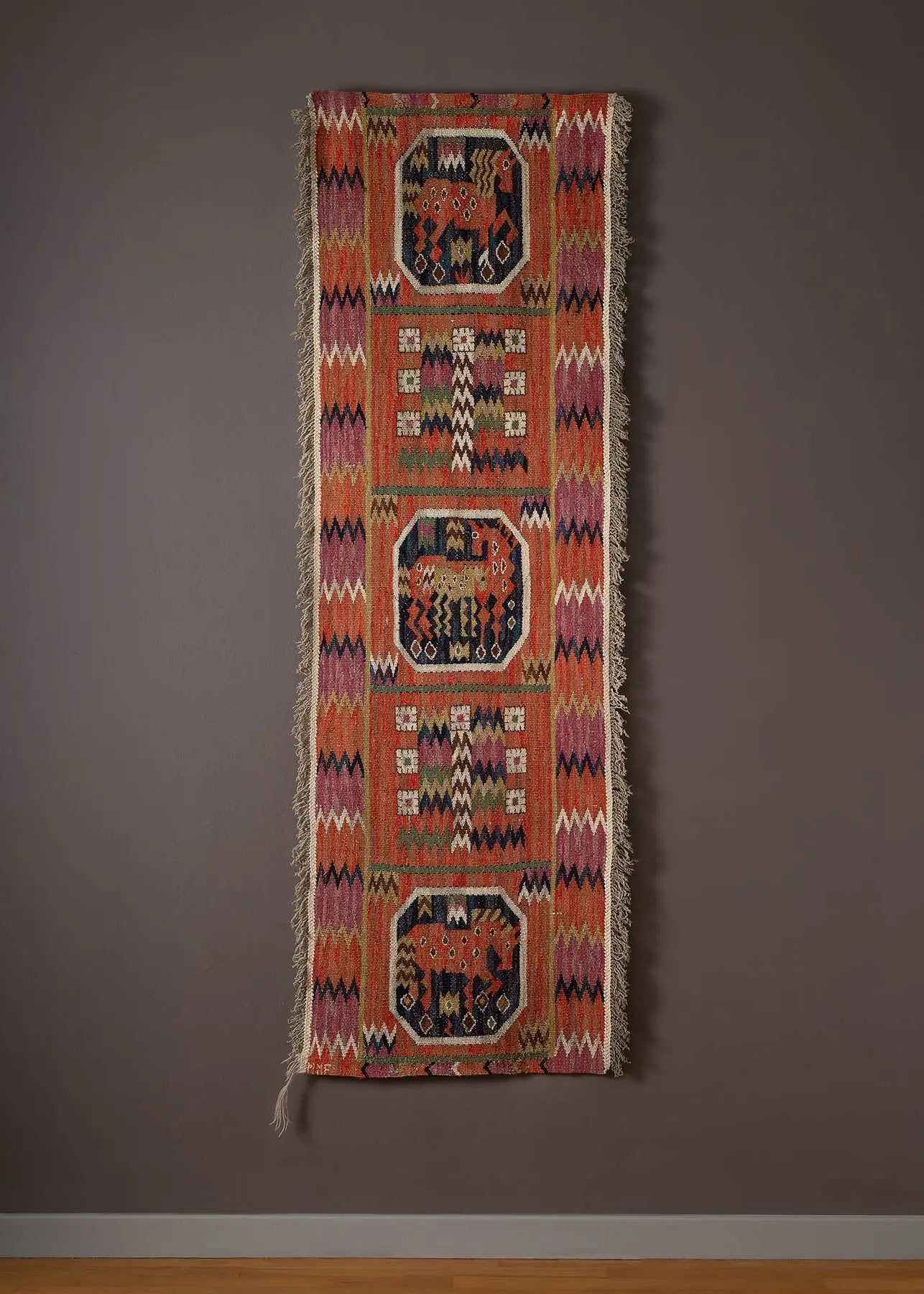 Röda hästarna 213 x 65 cm Product vendor