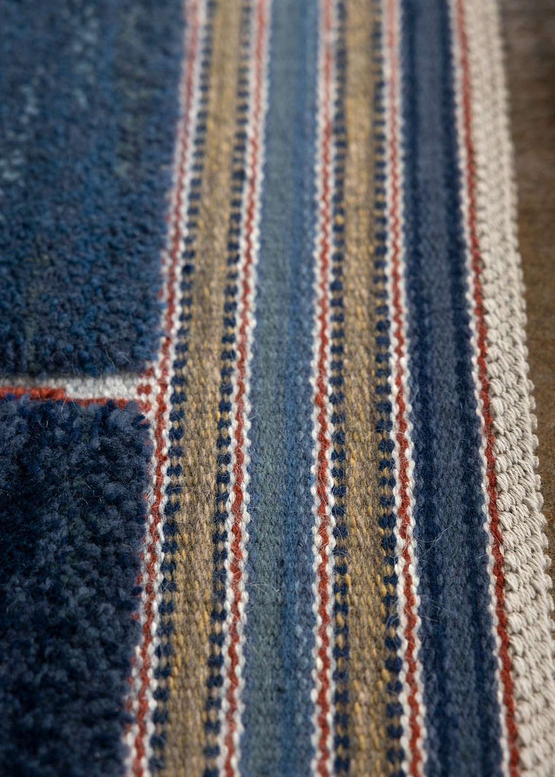 Rutig blå halvflossa