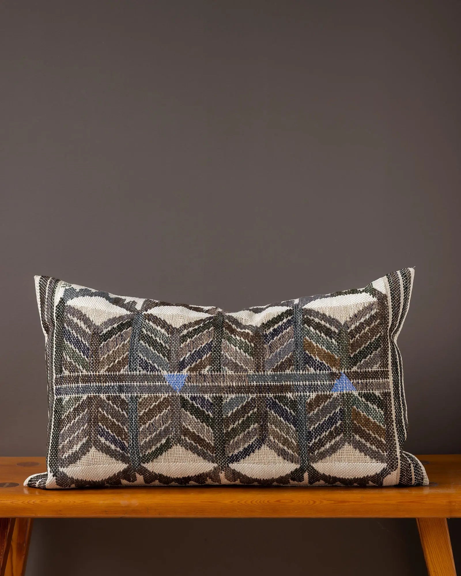 Svarta långa  33 x 60 cm Product vendor